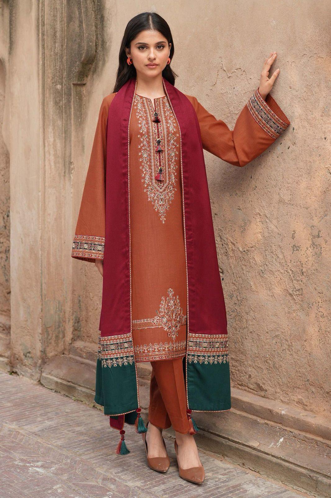 3 PCs women's unstitched Embroidered suit